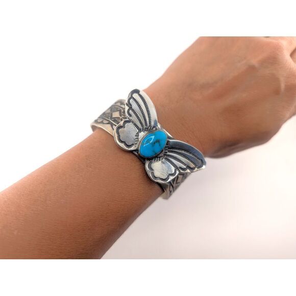 Antique Obsessions Jewelry - Navajo Cuff Bracelet Handmade‎ Butterfly Native American Turquoise Silver sz 7**